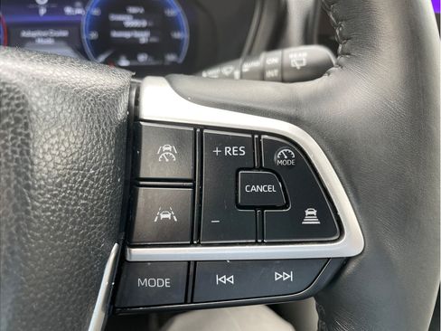 Certified 2024 Toyota Grand Highlander AWD image 26