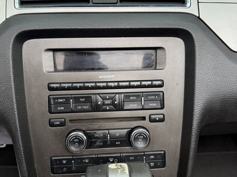 Used 2010 Ford Mustang Premium RWD image 16
