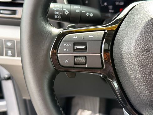 Used 2025 Honda Pilot Elite image 20