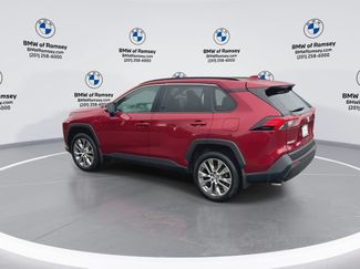 Used 2019 Toyota RAV4 XLE Premium w/ Cold Weather Package AWD/4WD video 2