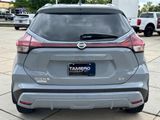 Used 2021 Nissan Kicks SV image 3