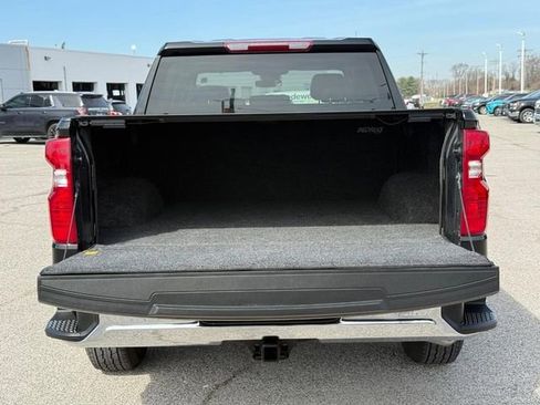 Used 2023 Chevrolet Silverado 1500 LT image 6