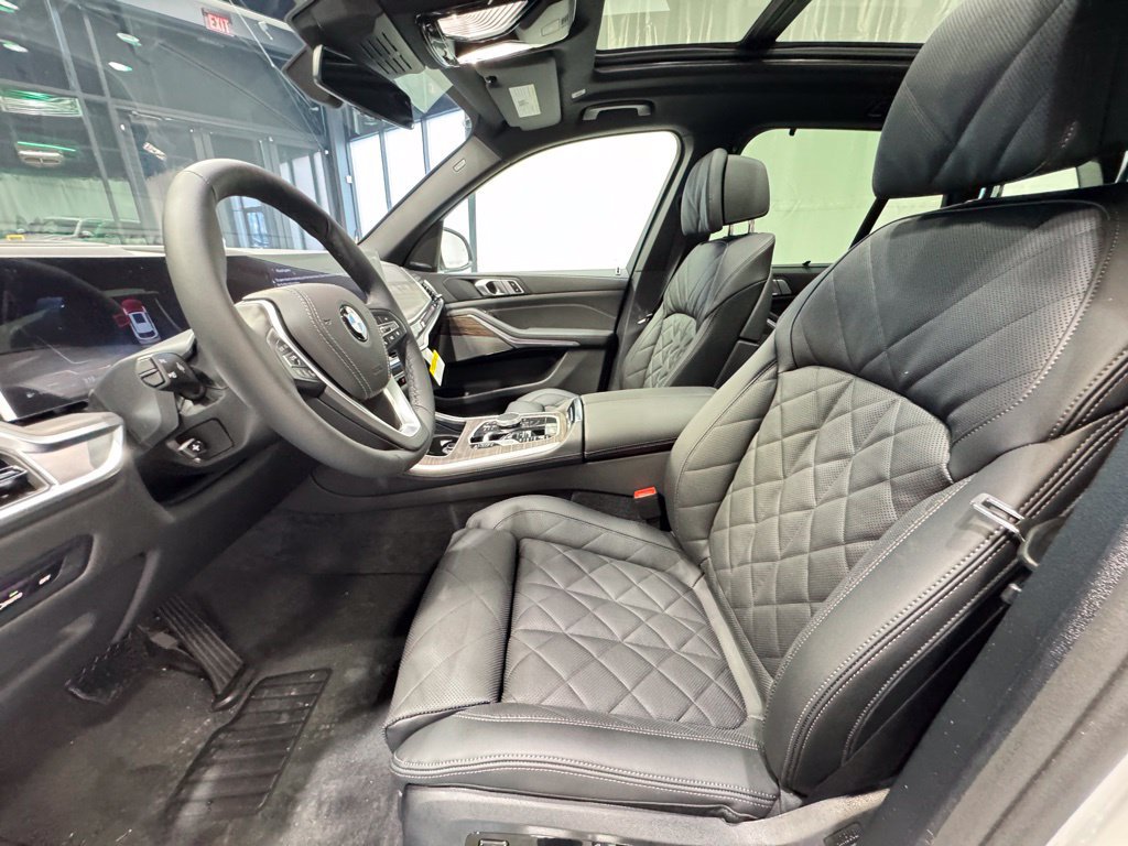 Used 2026 BMW X5 xDrive40i w/ Climate Comfort Package AWD/4WD image 18