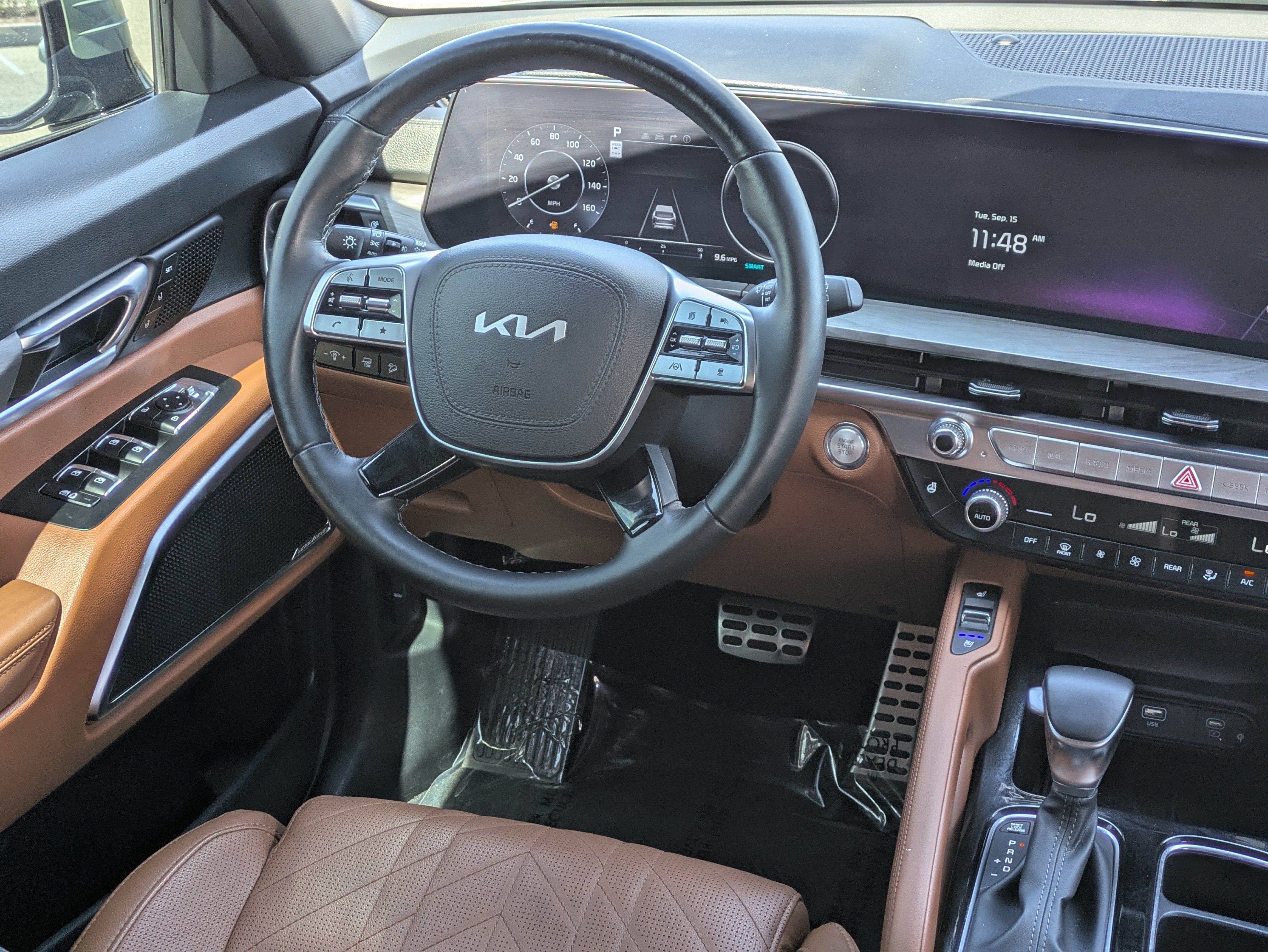 Certified 2025 Kia Telluride SX X-Line AWD/4WD image 17