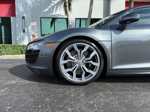 Used 2010 Audi R8 V10 AWD/4WD image 13