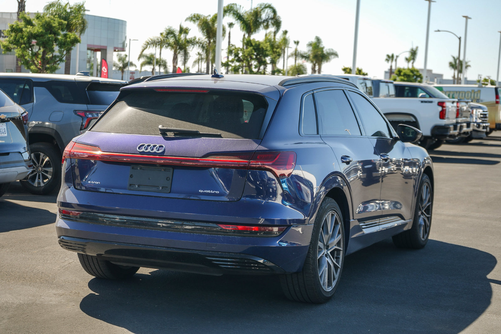 Used 2021 Audi e-tron Prestige AWD/4WD image 4