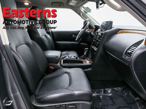 Used 2023 Nissan Armada SL w/ Captain's Chairs Package image 29