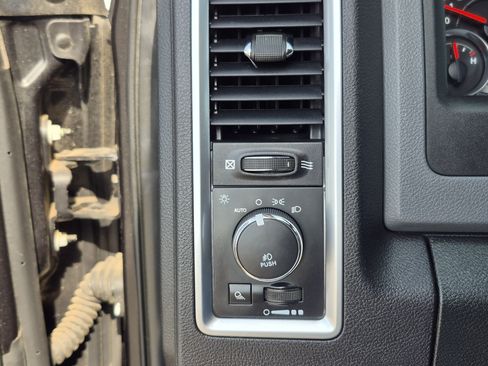 Used 2015 RAM 1500 Outdoorsman AWD/4WD image 31