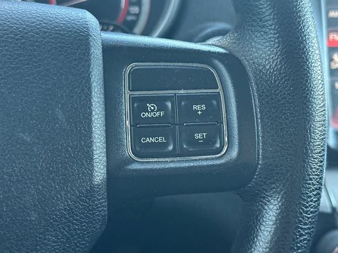 Used 2019 Dodge Journey SE AWD/4WD image 28