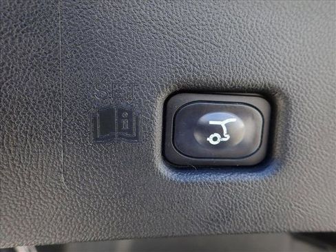 Used 2023 Lincoln Nautilus Reserve w/ Cargo Utility Package image 9