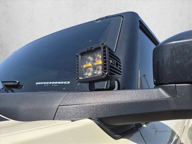 Used 2025 Ford Bronco Raptor AWD/4WD image 12