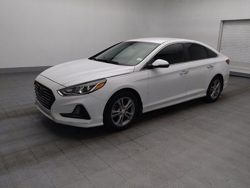 Used 2018 Hyundai Sonata SEL FWD image 2