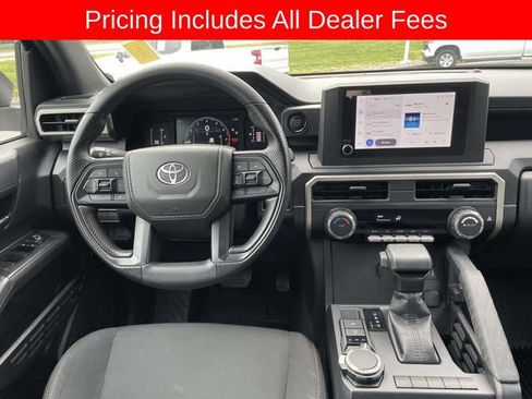 Used 2025 Toyota Tacoma SR AWD/4WD image 13