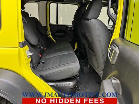 Used 2023 Jeep Wrangler Unlimited w/ Sun & Screen Package AWD/4WD image 19
