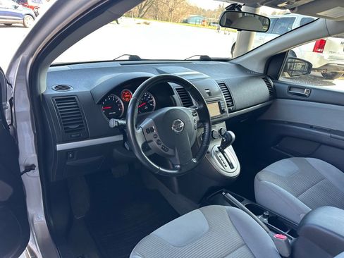 Used 2012 Nissan Sentra 2.0 SR w/ Special Edition Pkg image 9