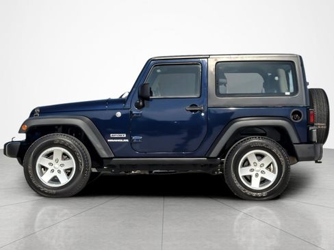 Used 2013 Jeep Wrangler Sport AWD/4WD image 2
