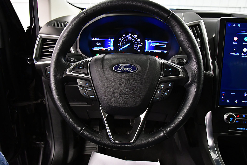 Used 2024 Ford Edge Titanium AWD/4WD image 17