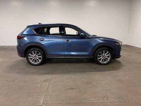 Used 2020 MAZDA CX-5 Grand Touring image 2