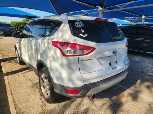 Used 2013 Ford Escape SE FWD image 3