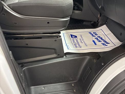Used 2025 RAM ProMaster 2500 w/ Safety Group FWD image 26