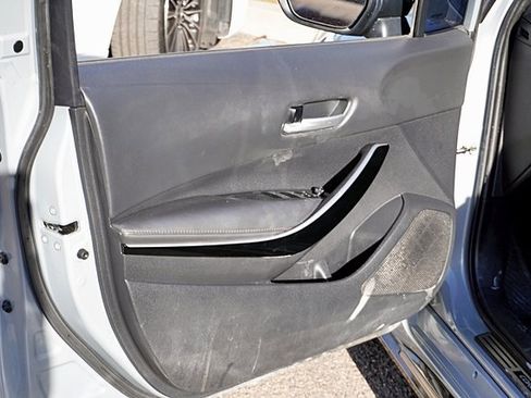 Used 2022 Toyota Corolla XSE image 22