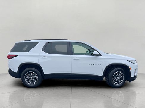 Used 2023 Chevrolet Traverse LT w/ Midnight/Sport Edition image 8