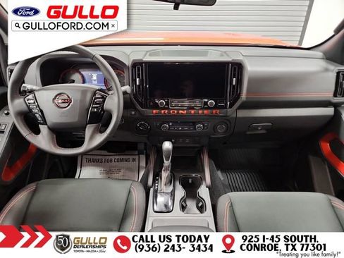 Used 2025 Nissan Frontier PRO-4X w/ Interior Protection Package image 13