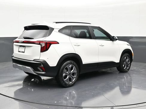 Used 2024 Kia Seltos S FWD image 5