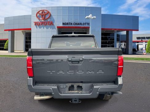 Used 2025 Toyota Tacoma TRD Sport RWD image 7