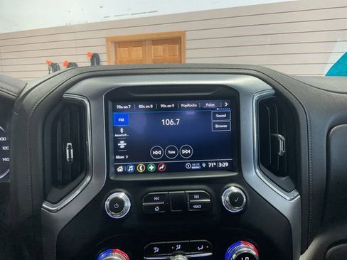 Used 2021 GMC Sierra 1500 SLT w/ X31 Off-Road Package image 14