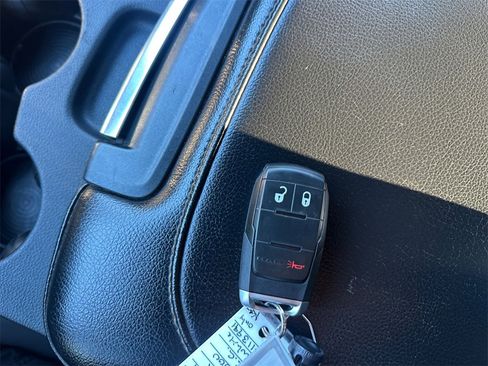 Certified 2024 RAM 2500 Tradesman w/ Chrome Appearance Group image 31