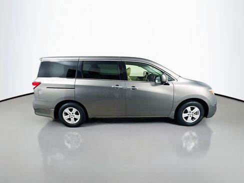 Used 2015 Nissan Quest SV image 4