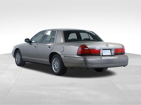Used 2001 Mercury Grand Marquis GS image 10