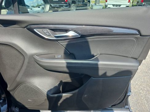 Used 2023 Buick Envision Essence FWD image 20
