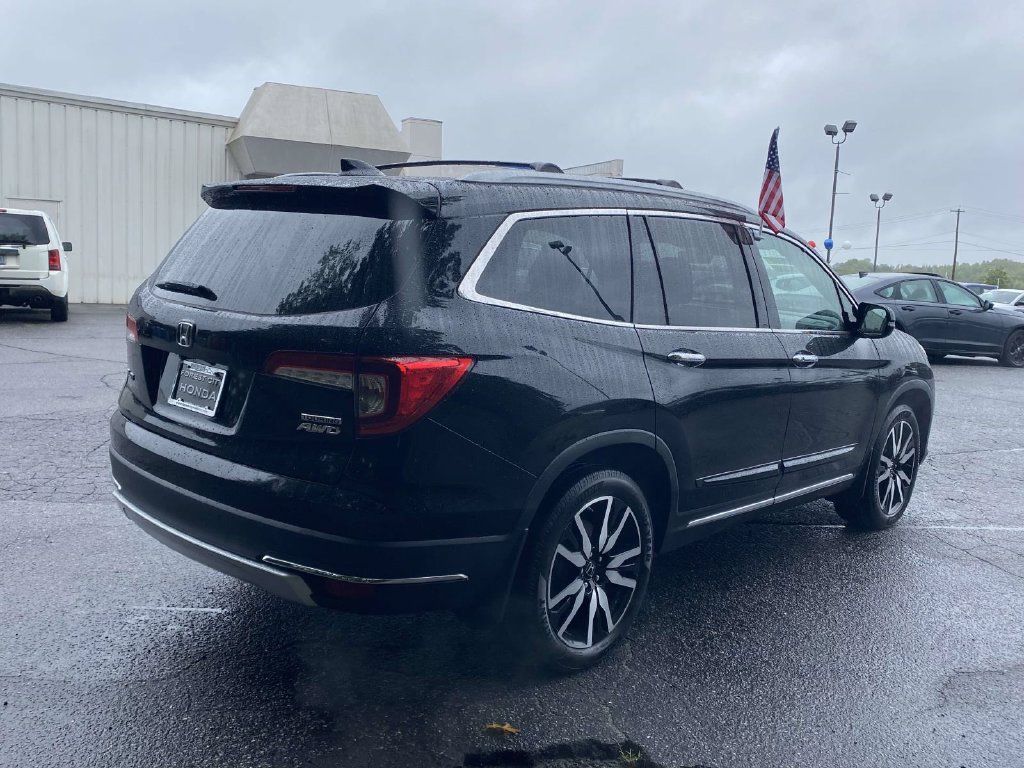 Used 2019 Honda Pilot Touring image 5