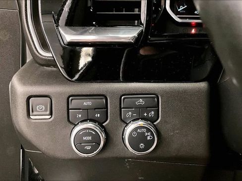 Used 2023 GMC Sierra 1500 SLE w/ Preferred Package AWD/4WD image 36