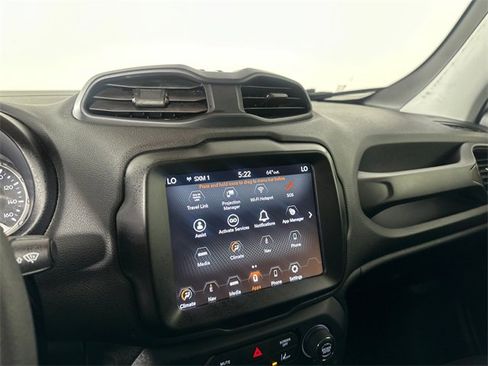 Certified 2023 Jeep Renegade Latitude image 26