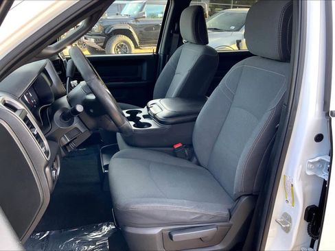 Used 2024 RAM 3500 Tradesman w/ Towing Technology Group image 5