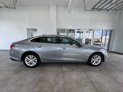 Used 2025 Chevrolet Malibu LT