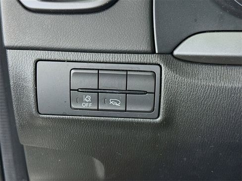 Used 2022 MAZDA CX-9 Sport image 19