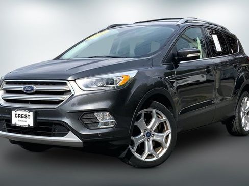 Used 2019 Ford Escape Titanium AWD/4WD image 12