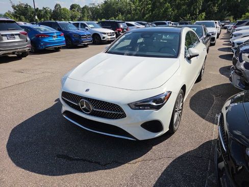 Certified 2025 Mercedes-Benz CLA 250 image 2