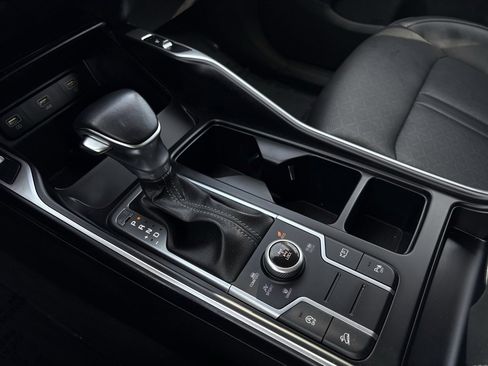 Used 2021 Kia Sorento S w/ Panoramic Sunroof Package image 21