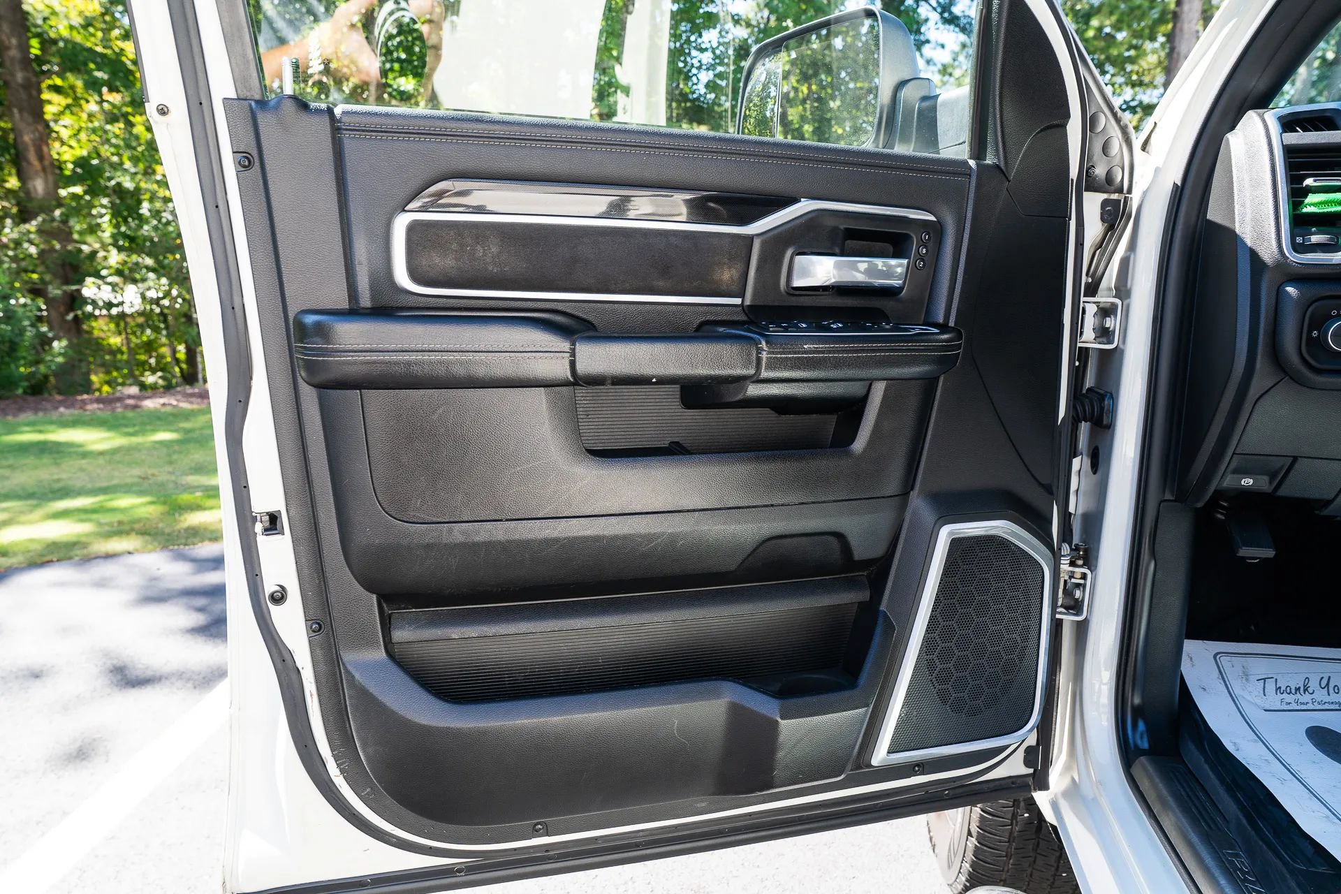 Used 2019 RAM 2500 Laramie w/ Night Edition AWD/4WD image 23
