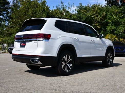 New 2026 Volkswagen Atlas SE image 7