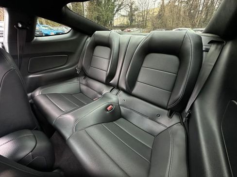 Used 2022 Ford Mustang Premium RWD image 33