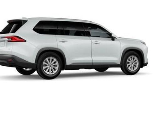 New 2026 Toyota Grand Highlander XLE image 11