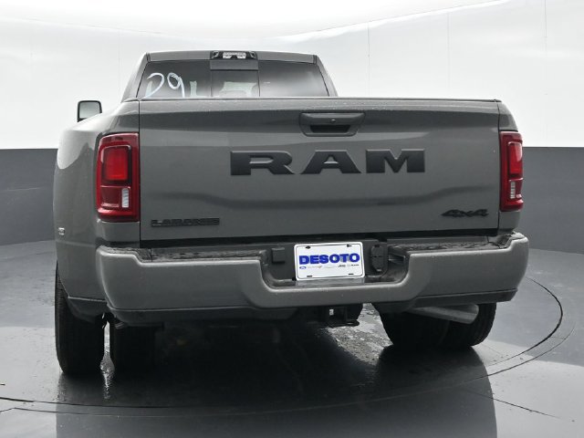 New 2026 RAM 3500 Laramie AWD/4WD image 7