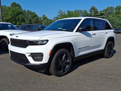 New 2025 Jeep Grand Cherokee Altitude