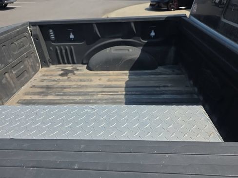 Used 2015 Ford F150 Lariat w/ Equipment Group 502A Luxury AWD/4WD image 24